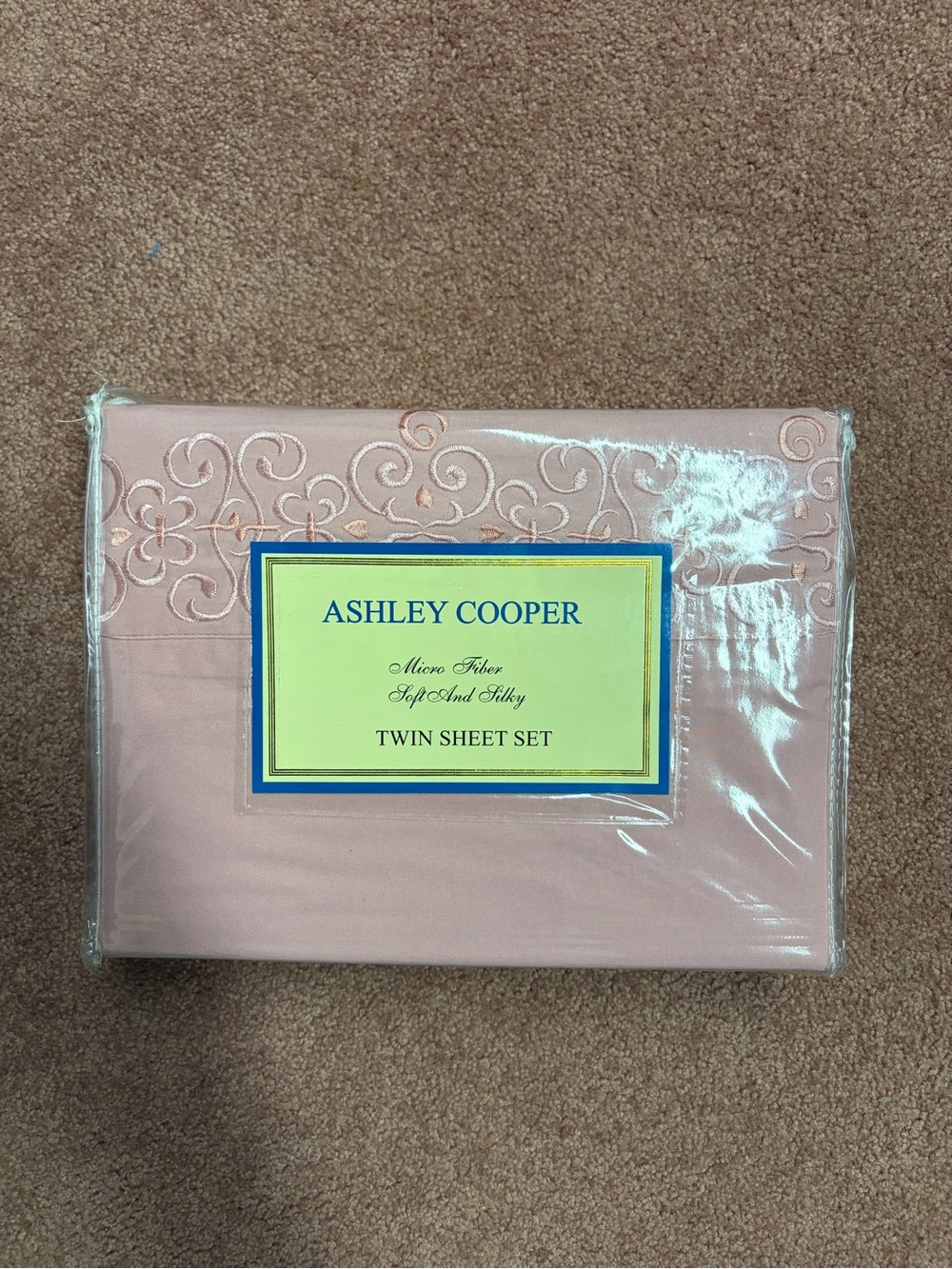 Ashley Cooper Twin Sheet Set Pink Microfiber Soft Silky Bedding New Sealed